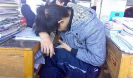 沧州小孩吃瓜事件