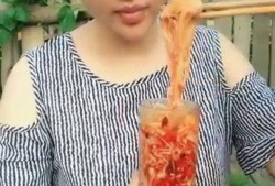 暴躁老妹在线吃瓜,揭秘娱乐圈幕后真相