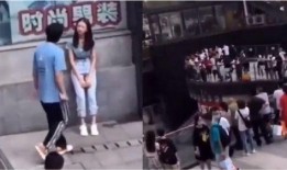 栏杆 吃瓜 同学,同学生活趣事多