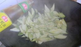 吃角瓜回奶么,吃角瓜对哺乳期妈妈回奶的影响探讨