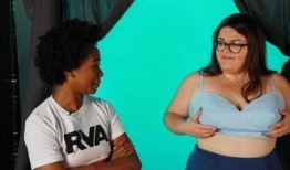 女人穿越古代吃瓜,她成了吃瓜群众