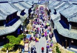 青州古城吃瓜现场