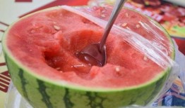 瓜不甜放糖吃,瓜不甜，放糖吃的生活智慧