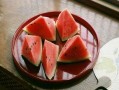 食品级勺子吃瓜,尽享夏日清凉瓜果时光