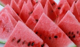 吃瓜的其他说法,揭秘“吃瓜群众”背后的网络文化现象