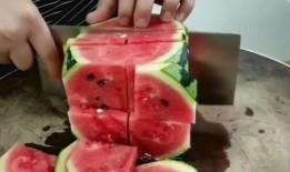 亲戚吃瓜围观,吃瓜围观，揭秘家庭欢乐时光