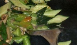 香菇和贝贝瓜能一起吃吗,香菇与贝贝瓜的搭配食用探讨