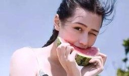 优秀的吃瓜女孩,优秀吃瓜女孩的独家视角