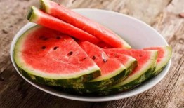 小瞿在吃瓜,揭秘娱乐圈那些不为人知的幕后故事